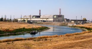 Уровень воды поднимается, баржи больше не нужны