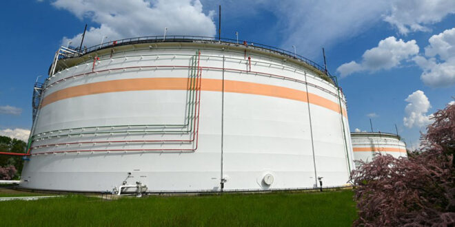 Нефтехранилище в Венгрии