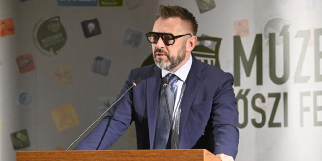 Жолт Шари, государственный секретарь Министерства социальных дел и культуры по вопросам государственных коллекций и охраны культурного наследия